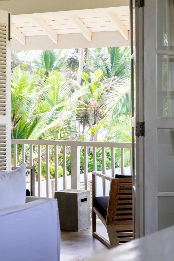 อราเบลลา ออน บูสซา ไพรเวท โฮเต็ล Hotel Boossa ภายนอก รูปภาพ
