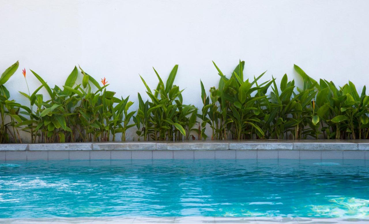 อราเบลลา ออน บูสซา ไพรเวท โฮเต็ล Hotel Boossa ภายนอก รูปภาพ